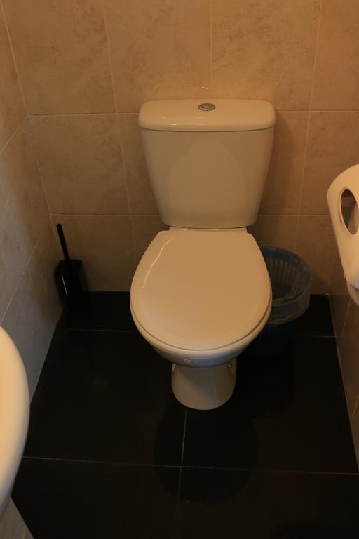 Acorn Lodge Guest House - Free Parking Госпорт Екстериор снимка